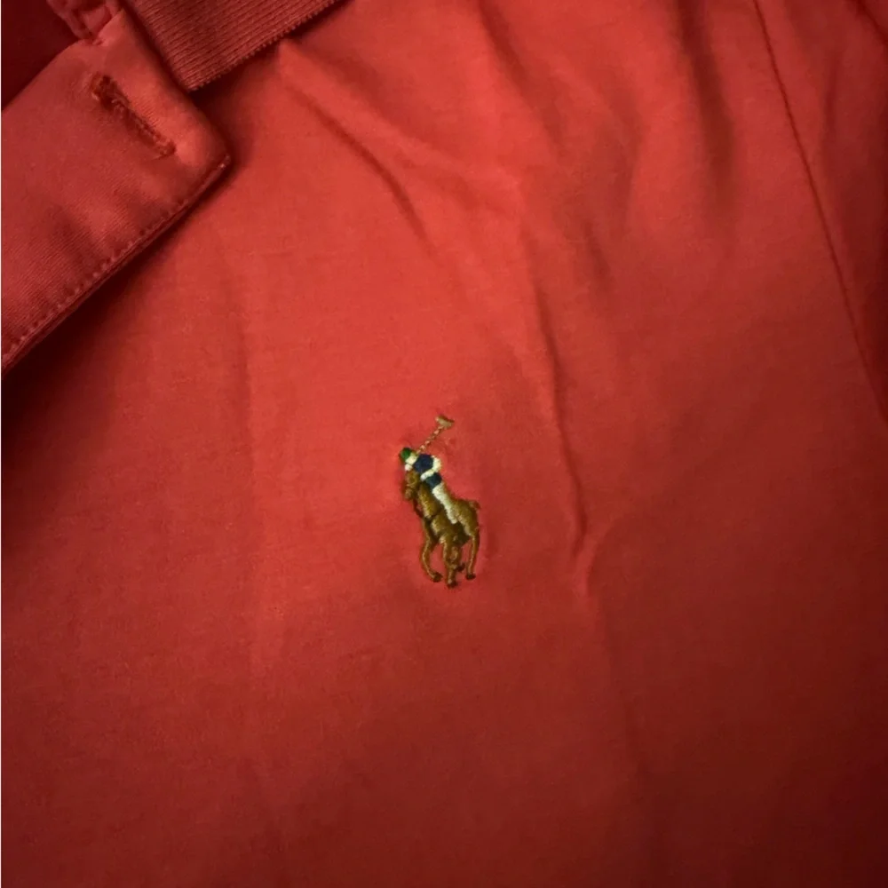 Like new classic fit Ralph Lauren Polo - Picture 3 of 3